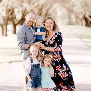 Meet your Posher, Kendra